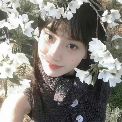 府上娶了个锦鲤新娘